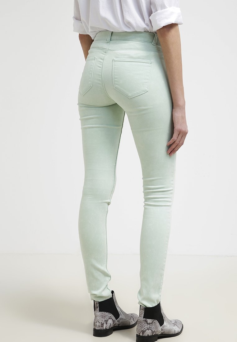 Vero Moda  pant