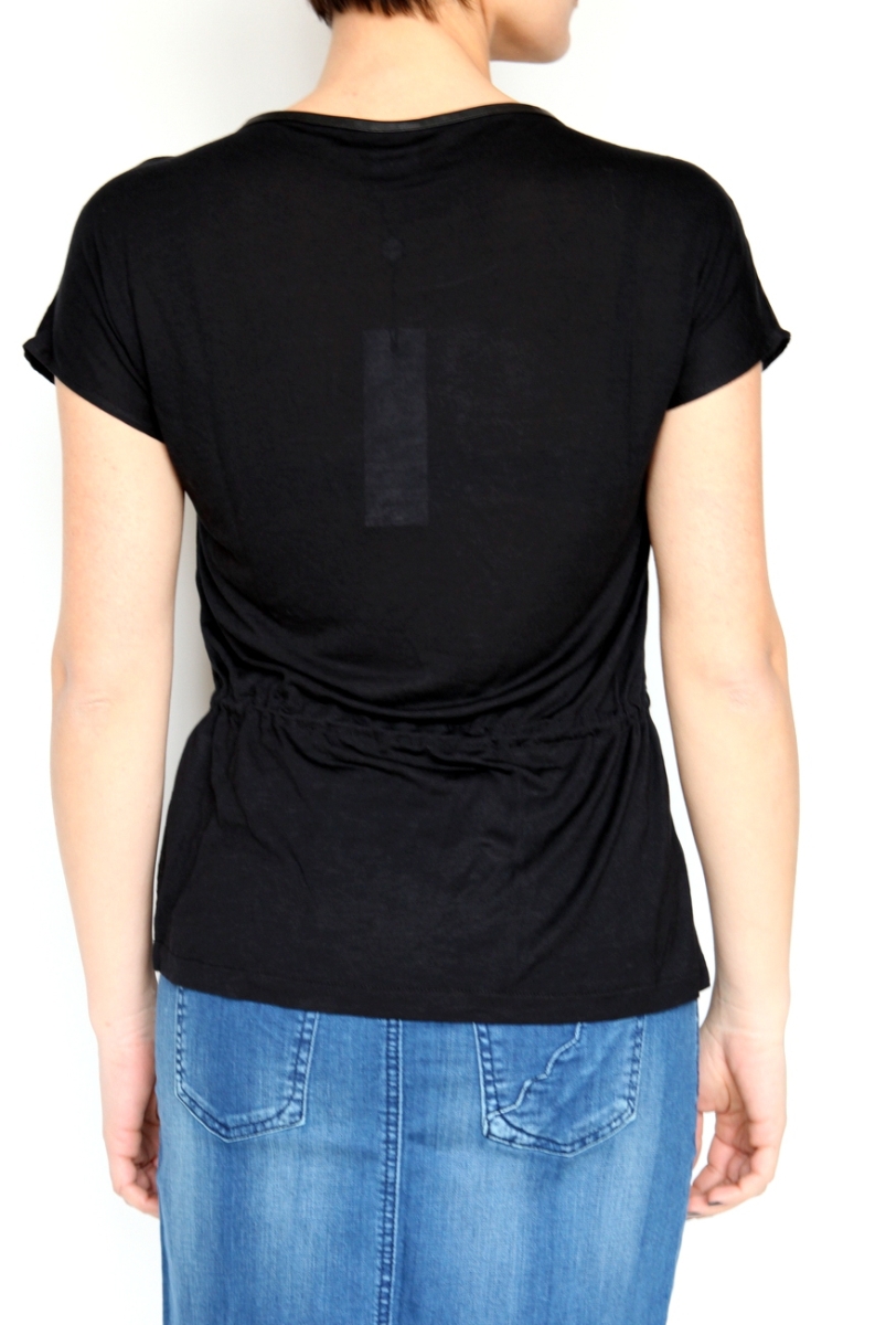 Vero Moda Perforia top