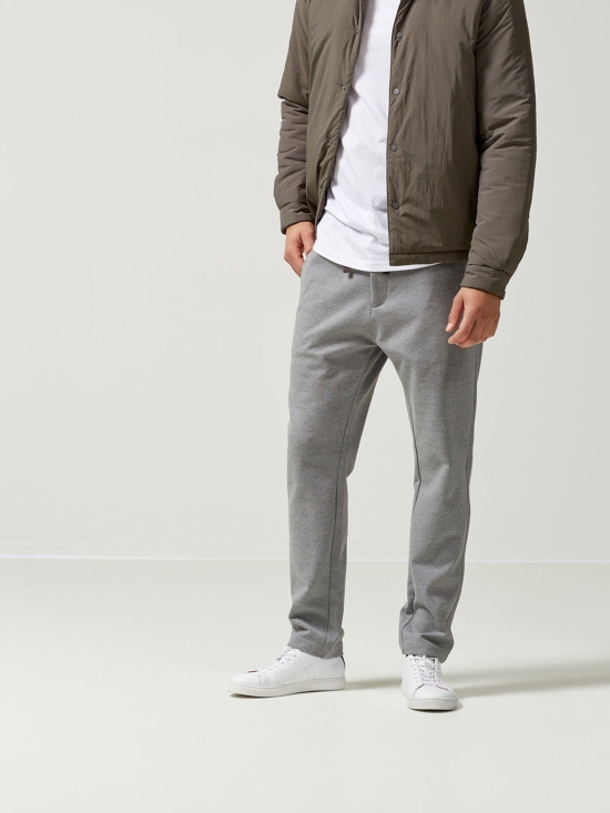 Selected  Richard pant