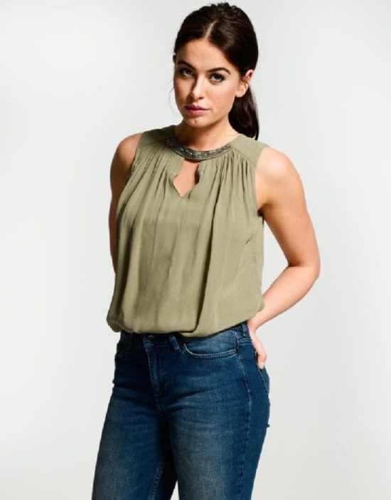 Vila  top