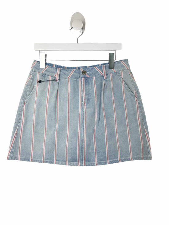 Noisy may  skirt