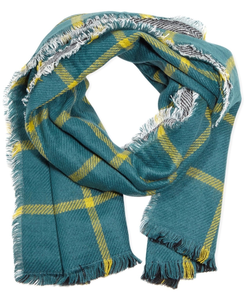 Pieces scarf