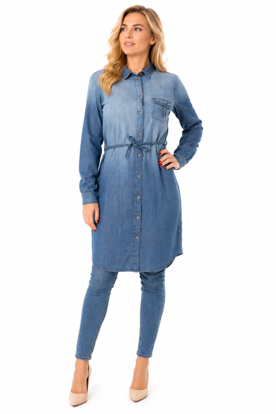 Noisy may dress